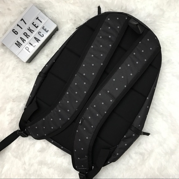 NWT Nike Heritage Backpack Women's - Picture 2 of 6